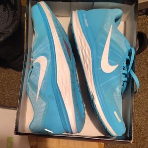 Nike Dual Fusion 2